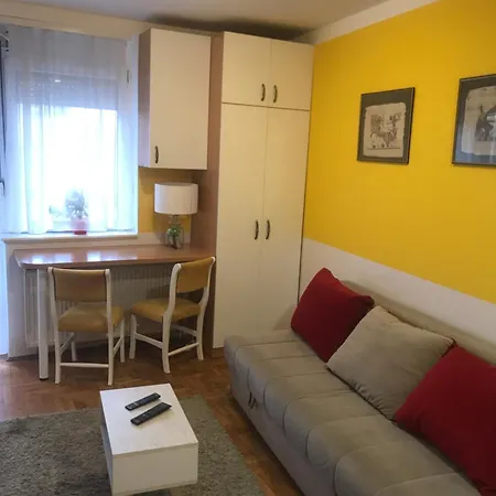 アパート Tina Sajam Free Parking *